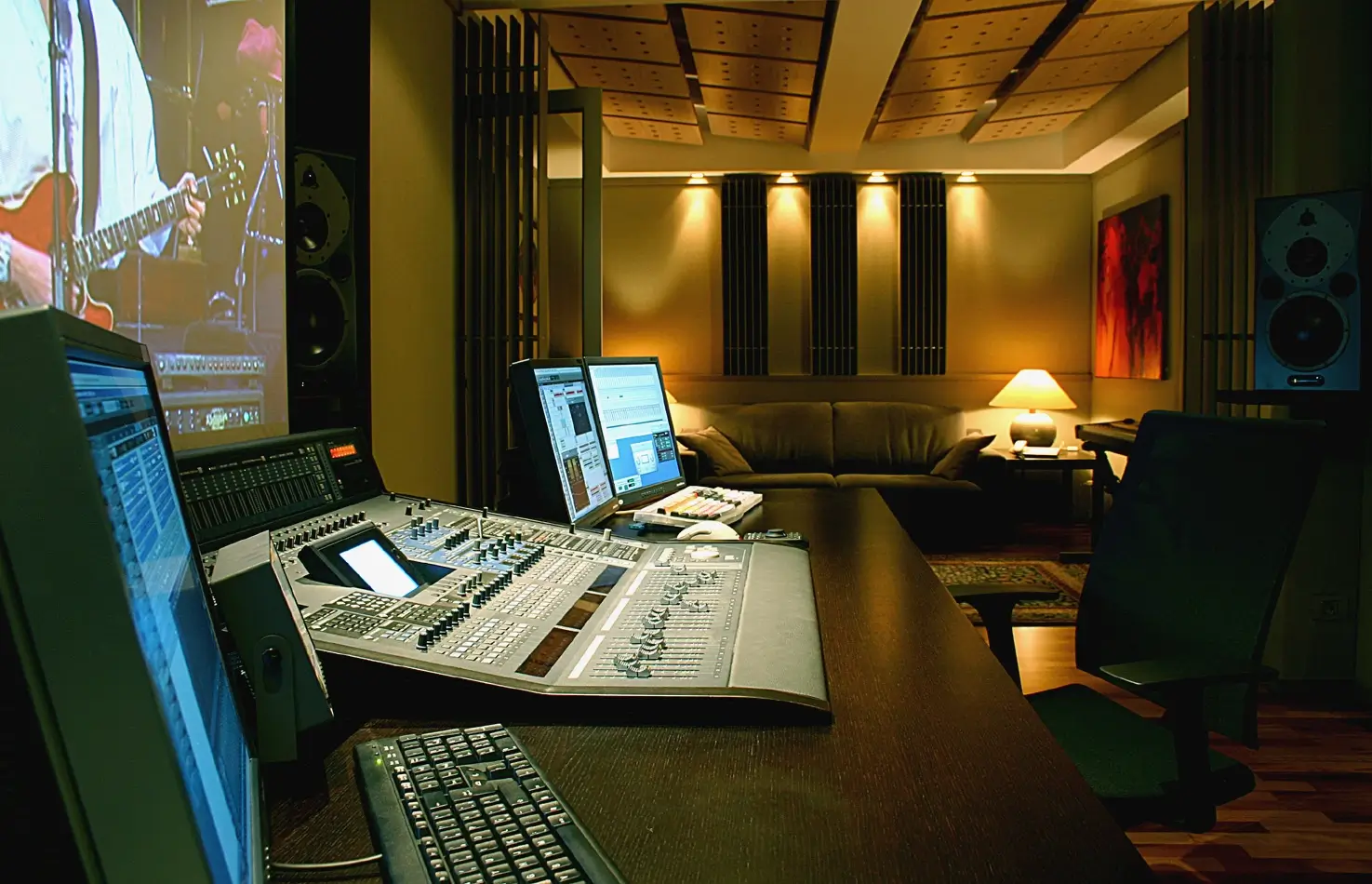 n2-logical-box-concrete-acoustics